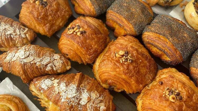 Boulangerie De Niche Rentable En Franchise Avec Équipe Complète En Place 1