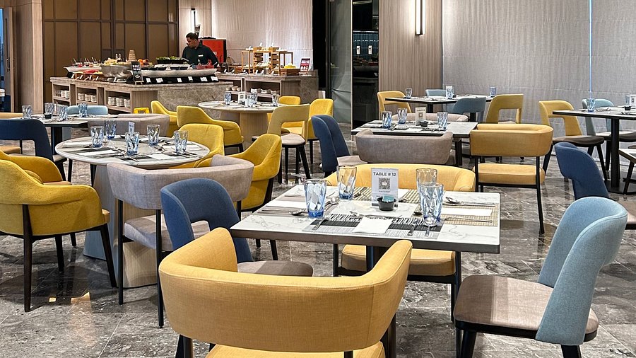 Restaurant Rentable Dans Une Communauté En Croissance 1 Restaurant Rentable Dans Une Communauté En Croissance 1