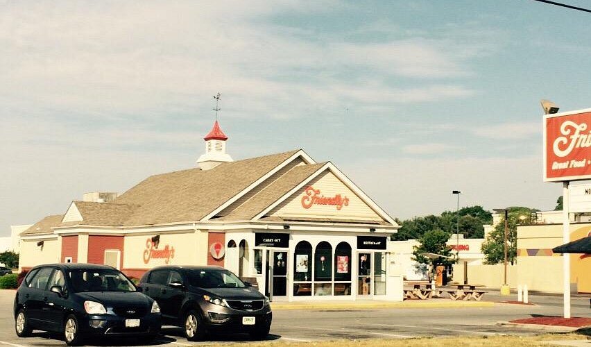 Friendly’s Établi Avec Service Au Volant À Rehoboth Beach, DE 1 Friendly’s Établi Avec Service Au Volant À Rehoboth Beach, DE 1