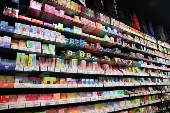 Magasin Rentable De Tabac Et De Chicha 1