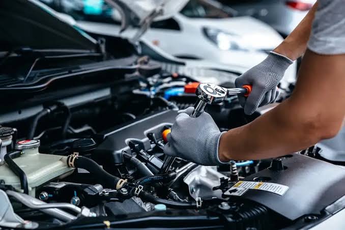 Service de Réparation Automobile Certifié BBB & Concessionnaire de Voitures d'Occasion 1