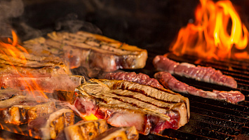 Vente Bars for sale in Peru-Illinois 229831