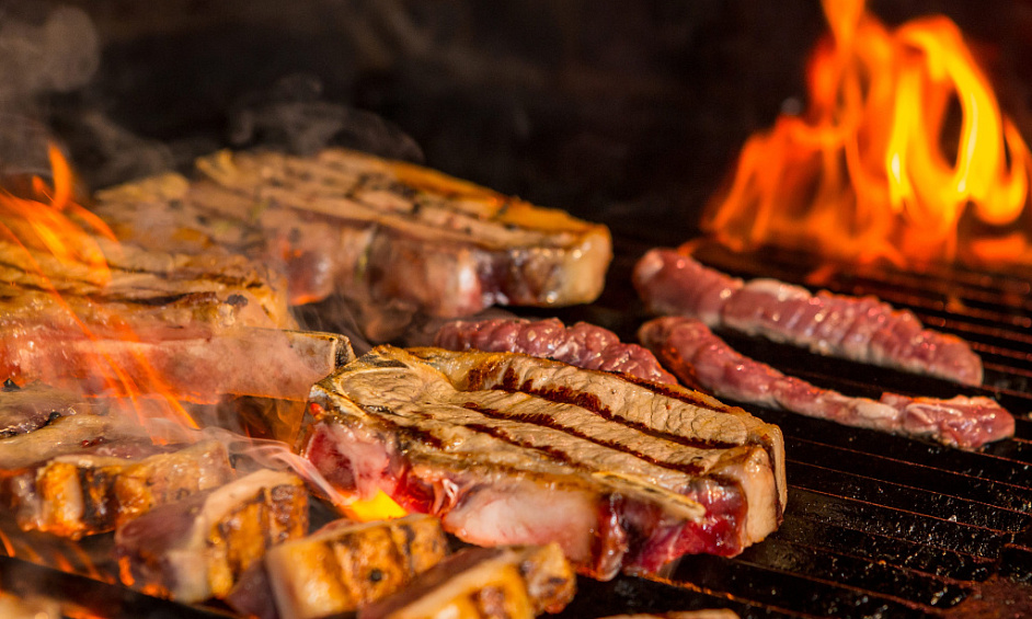 Bar communautaire populaire & Grill avec jeux Peru, IL-Clé en main! À vendre 1