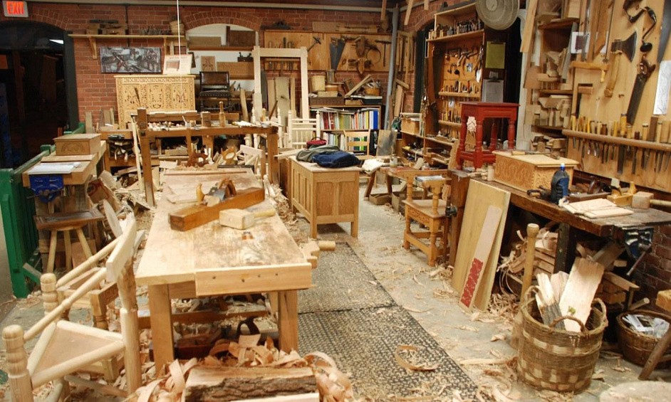 Atelier de Menuiserie et d'Ébénisterie Sur Mesure – Vente d'Actifs 1