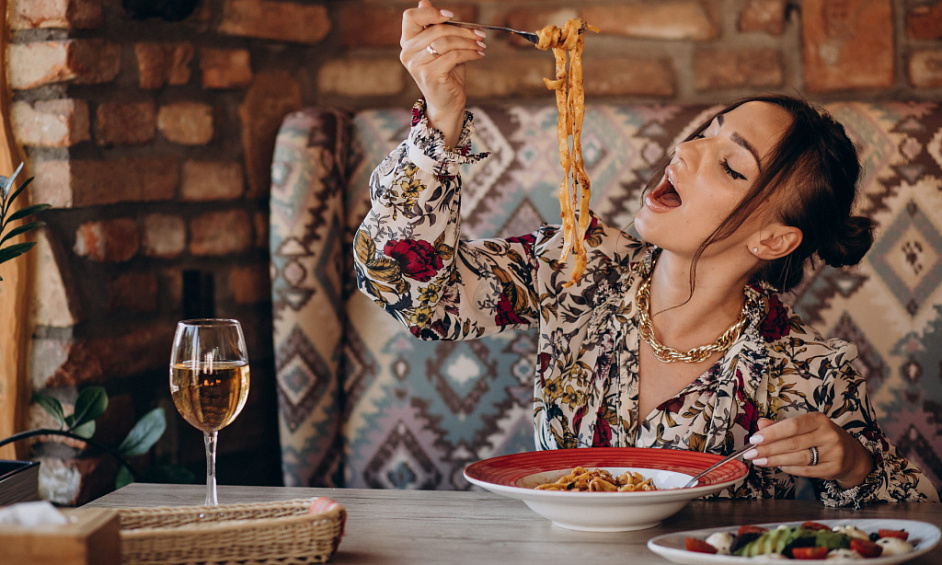 Restaurant italien bien établi, très bien noté, avec propriété - 28 ans ! À vendre 1