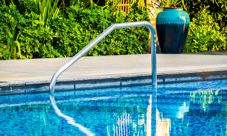 Tournée De Service De Piscines À Mesa À Vendre 1