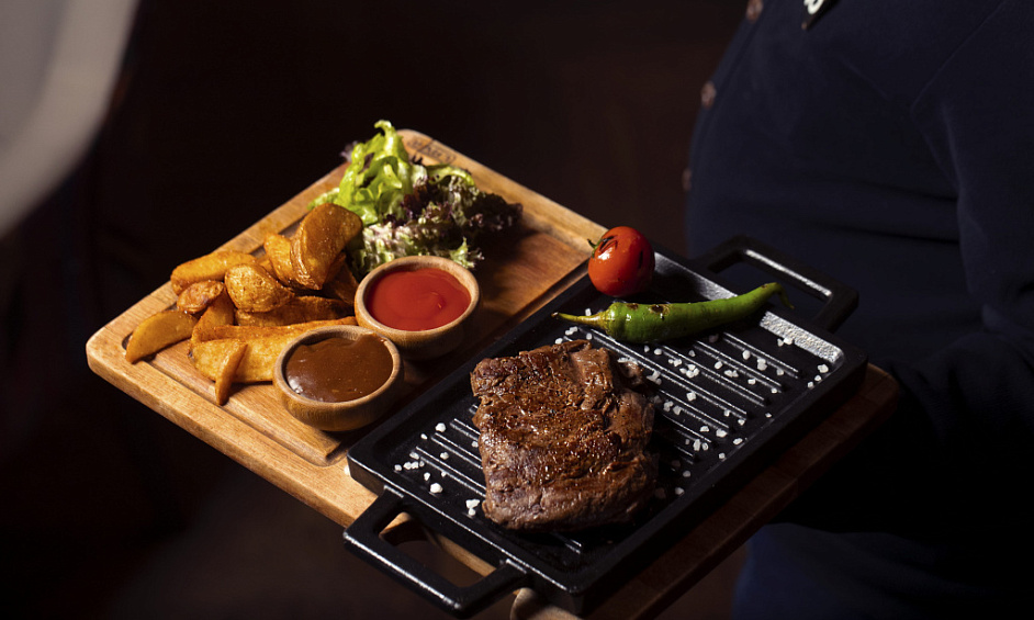 Ville Côtière - Restaurant Barbecue Dans Un Centre Commercial En Bande À Vendre 1