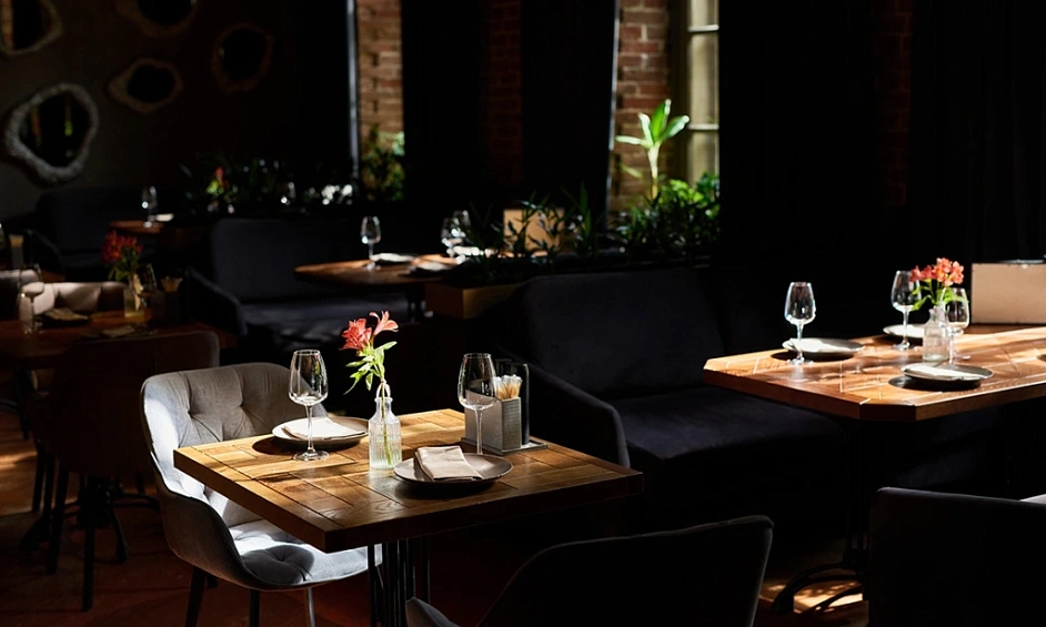 Restaurant à thème décontracté -également opportunité de conversion 1