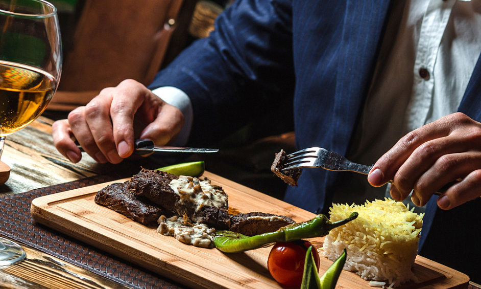 Restaurant gastropub américain moderne et populaire & bar avec jeux! À vendre 1