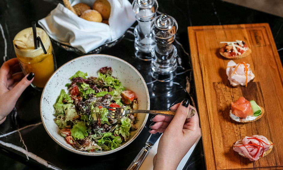 Restaurant Italien Haut De Gamme Dans Un Emplacement De Premier Choix À NYC À Vendre 1