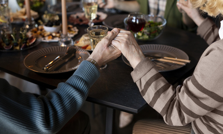 Restaurant Familial Emblématique De 30 Ans Avec Propriété À Vendre 1