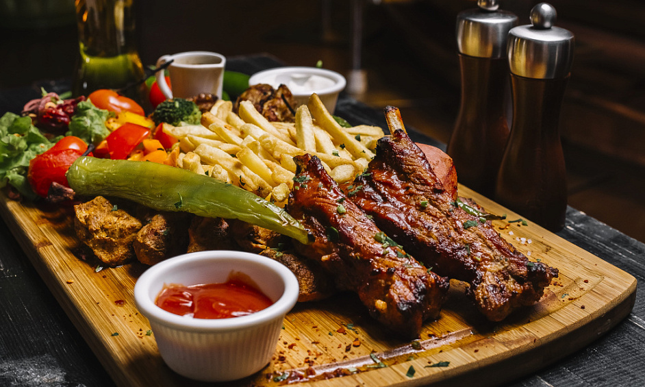 Le Meilleur Bar Et Grill D'Atlanta Pour L'Happy Hour À Vendre 1 Le Meilleur Bar Et Grill D'Atlanta Pour L'Happy Hour À Vendre 1