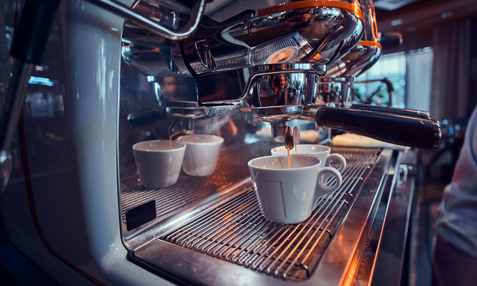 Café Local Apprécié Avec Une Forte Culture À Vendre 1