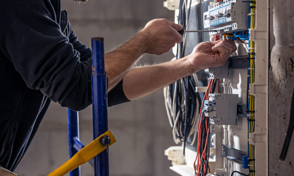 Entreprise D'Installation Électrique Réputée Avec Potentiel De Croissance À Vendre 1 Entreprise D'Installation Électrique Réputée Avec Potentiel De Croissance À Vendre 1
