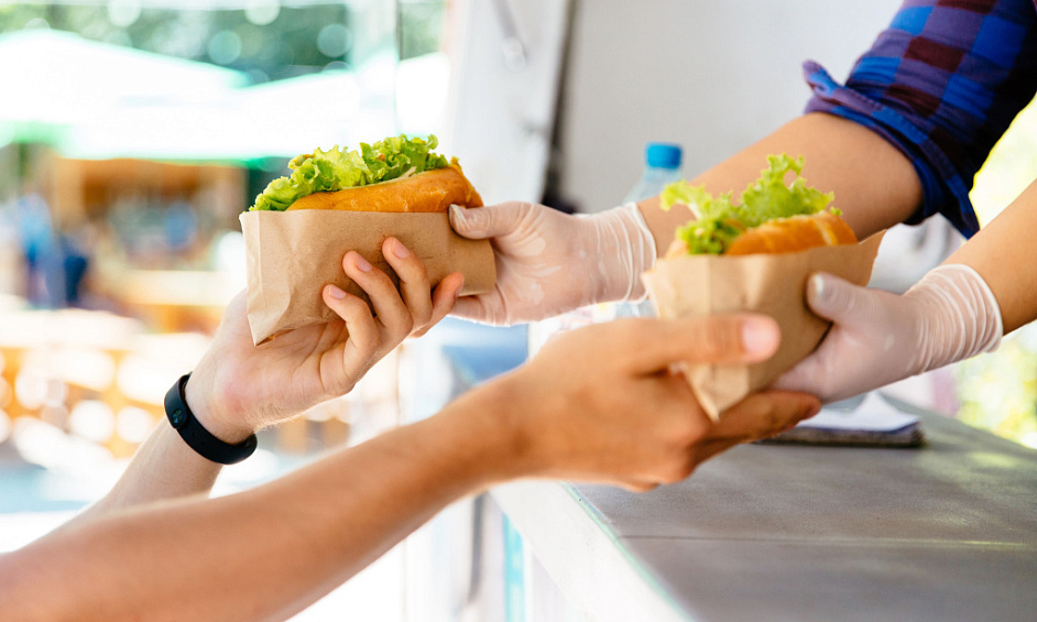 Franchise QSR du Sud de la Floride – Propriété détenue par un propriétaire absent Financement disponible 1 Franchise QSR du Sud de la Floride – Propriété détenue par un propriétaire absent Financement disponible 1