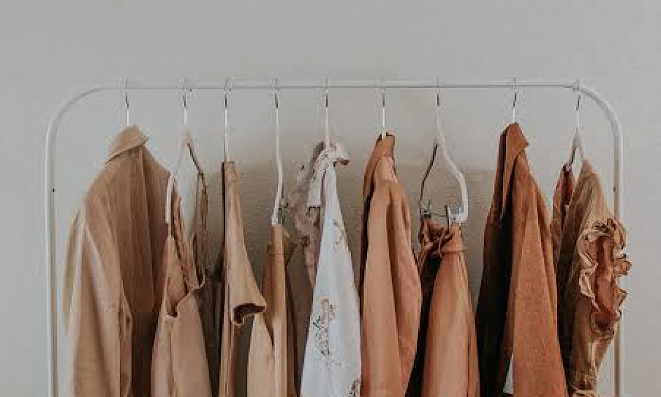 Détaillant De Vêtements Unique Avec Un Fort Potentiel De Croissance À Vendre 1 Détaillant De Vêtements Unique Avec Un Fort Potentiel De Croissance À Vendre 1